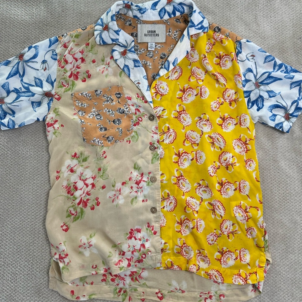 Women’s Urban Outfitters Blouse Top Shirt Button Down 100 Modal Multi Print XS